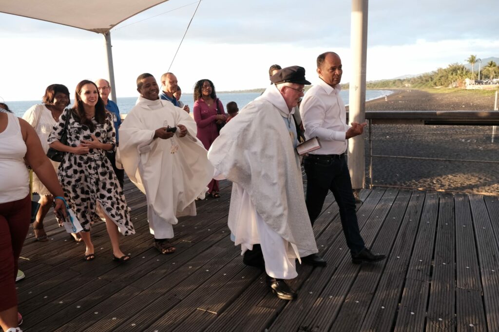 Vivez avec nous la fête des pêcheurs ! Cet événement populaire se déroule sur la place du Débarcadère, près de la baie du meilleur ancrage ce mardi 15 août 2023.