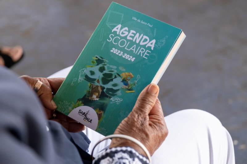 Présentation de la rentrée scolaire d'août 2023 à l'école Adèle-FERRAND de Plateau Caillou