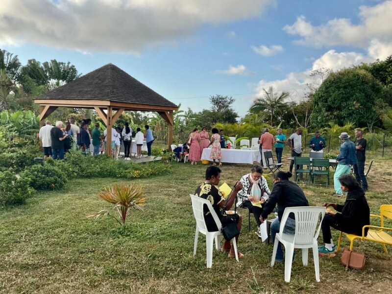 Ça y est : on connaît le palmarès du concours « Jardins et balcons fleuris ». La ferme ICHABE accueille les lauréats de cette 13ème édition ce samedi 19 août 2023. Une fois encore, ces Saint-Pauloises et ces Saint-Paulois contribuent à fleurir leur Ville.