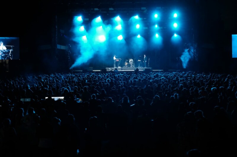 Pour la deuxième année consécutive, les Francofolies reviennent en force sur le site de la Clairière à La Saline-les-Bains ce vendredi 8 septembre 2023. Le Maire de Saint-Paul, Emmanuel SÉRAPHIN, charge la première Adjointe aux affaires culturelles, Suzelle BOUCHER, de le représenter.