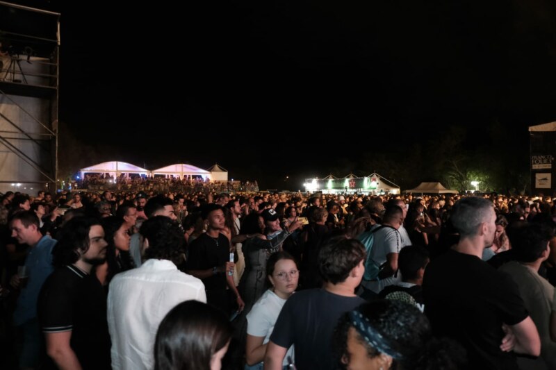 Près de 23 000 spectateurs réunis à 6 magnifiques soirées de concerts proposées à la Clairière de la Saline-les-Bains mais aussi au Téat plein air et à Léspas. Succès total pour la deuxième édition des Francofolies de Saint-Paul !