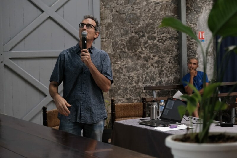 La conférence sur la richesse de la toponymie des grands sites de marronnage de La Réunion se tenait à la salle de conférence du front de mer ce jeudi 14 septembre 2023, à 18 heures, dans le cadre des 40 ans des Journées européennes du patrimoine.