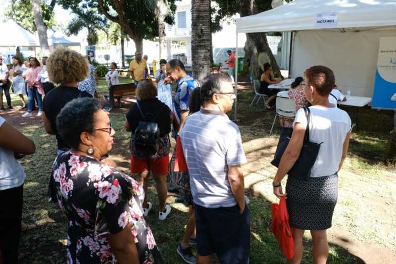 Grande réussite pour la Journée d’accès au droit organisée pour la seconde année consécutive à Saint-Paul samedi dernier au jardin de l’Hôtel de Ville. 300 personnes sont venues échanger gratuitement et directement avec 16 acteurs, professionnels du droit et des associations.