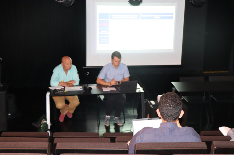 Le travail sur le futur Règlement Local de Publicité de Saint-Paul continue activement. L’élaboration de ce document de planification entre dans une nouvelle phase avec l’organisation de trois réunions publiques au Centre des arts et de la culture, CIMENDEF, ce mardi 5 septembre 2023.