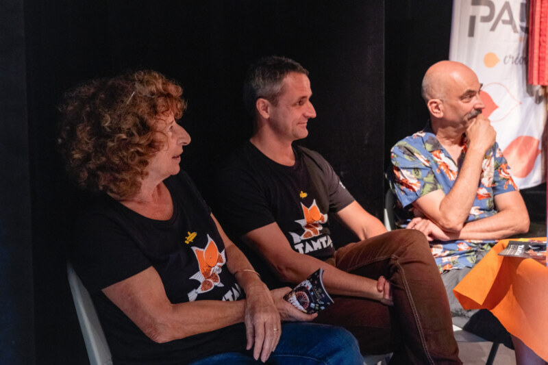 La 10ème de TAM TAM a été présentée ce mardi 4 octobre 2023 à la salle polyvalente du Ruisseau. C'est avec une profonde émotion que la première Adjointe aux Affaires culturelles, Suzelle BOUCHER, et les différents partenaires* ont lancé l’ultime édition ce festival international de marionnettes et de théâtre visuel depuis la salle polyvalente du Ruisseau.