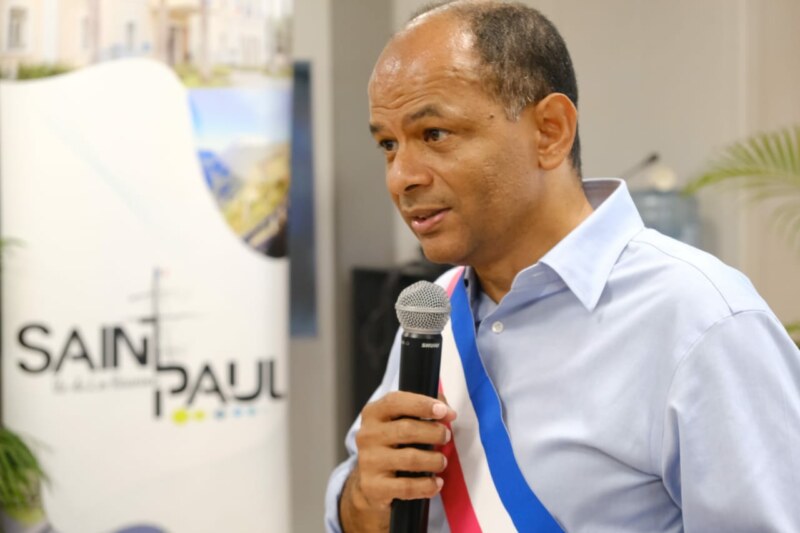 Saint-Paul construit son avenir avec 37 jeunes accueillis en service civique. Le Maire de la Ville, Emmanuel SÉRAPHIN, les reçoit chaleureusement lors d’une cérémonie organisée à l’Hôtel de Ville le mardi 10 octobre 2023.