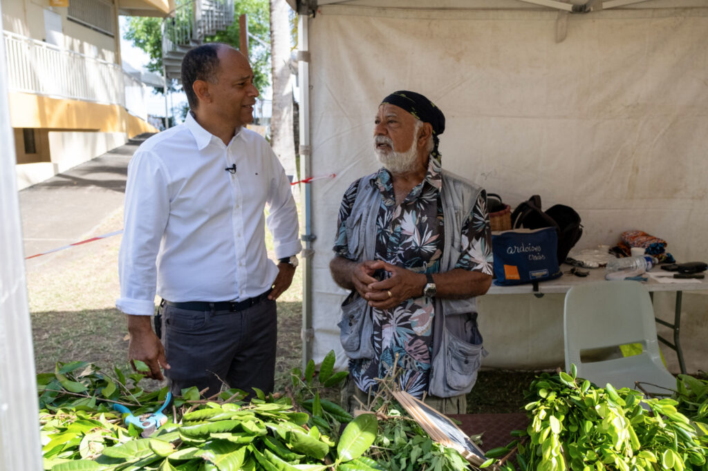 Saint-Paul, labellisée Ville Santé, vient d'organiser un Forum Santé-Nutrition au CREPS du front de mer ce mardi 26 mars 2024.