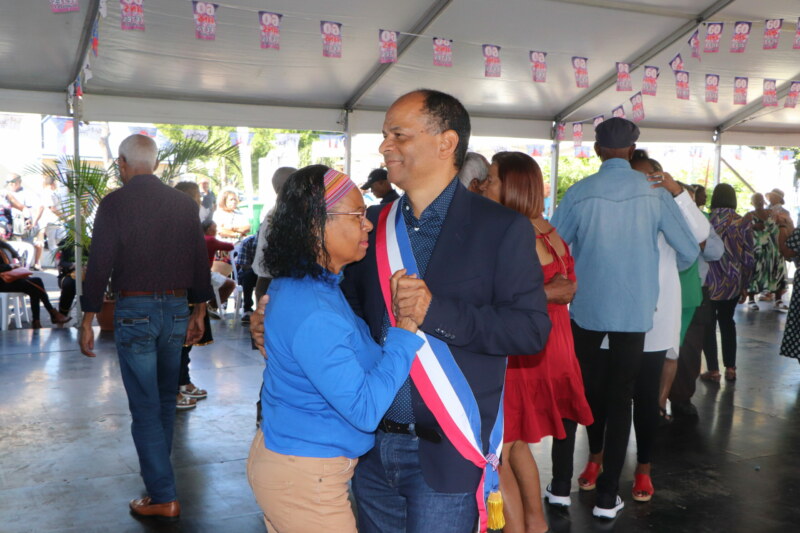 Fêtes de juillet : le bal des séniors 2024 à Saint-Paul