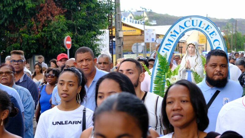 Saint-Paul, berceau du Peuplement de La Réunion, a vécu un moment empreint de recueillement et d’émotion lors de la Fête des Pêcheurs, organisée sur le Débarcadère, ce jeudi 15 août 2024.