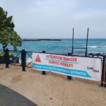 Fortes houles australes du 24 août 2024 : baignade, accès au littoral et aux plages interdit·es