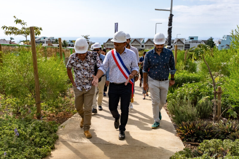 La SHLMR et la Ville de Saint-Paul réaffirment leur engagement commun pour améliorer l'accès au logement à La Réunion avec la pose de la première pierre de la résidence étudiante et jeunes actifs