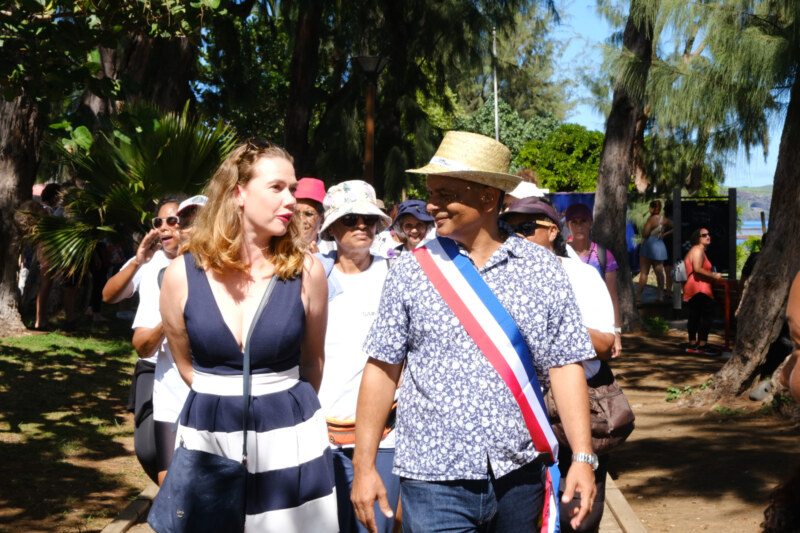 Le vendredi 28 mars 2025, à l'occasion de la Journée mondiale de lutte contre l'endométriose, la Ville de Saint-Paul inaugure le premier banc jaune de La Réunion destiné à sensibiliser à cette maladie qui touche une femme sur dix en France. Installé sur la Place Lo Peplaz, au Débarcadère, ce banc est un marqueur visible de l'engagement municipal aux côtés des associations et du corps médical.