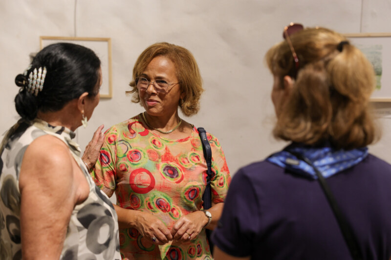 Jusqu'au 26 avril 2025, la Longère Sudel-FUMA accueille une exposition inédite : « Le Cap La Houssaye : entre savane et océan », un voyage artistique et historique au cœur de l’un des joyaux du patrimoine saint-paulois.