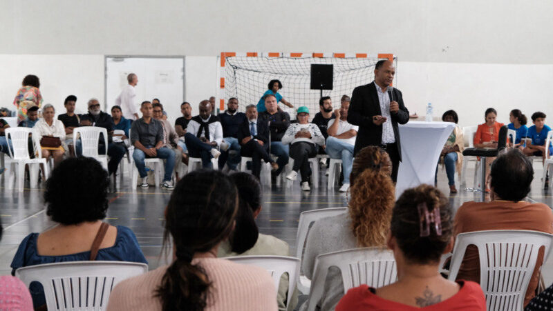 Vyen koz èk lo Maire à La Plaine/Bois-de-Nèfles