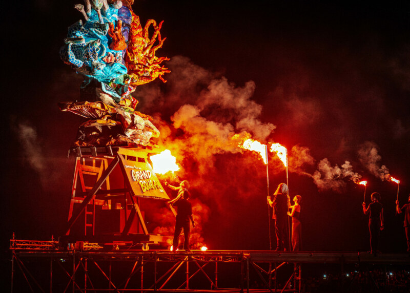 La vingt-septième édition du Grand Boucan restera gravée dans les mémoires. Plus de 70 000 personnes ont convergé tout au long de l'après-midi de dimanche et le soir vers le front de mer de Saint-Paul pour assister à l’un des plus grands rendez-vous populaires de l'île.