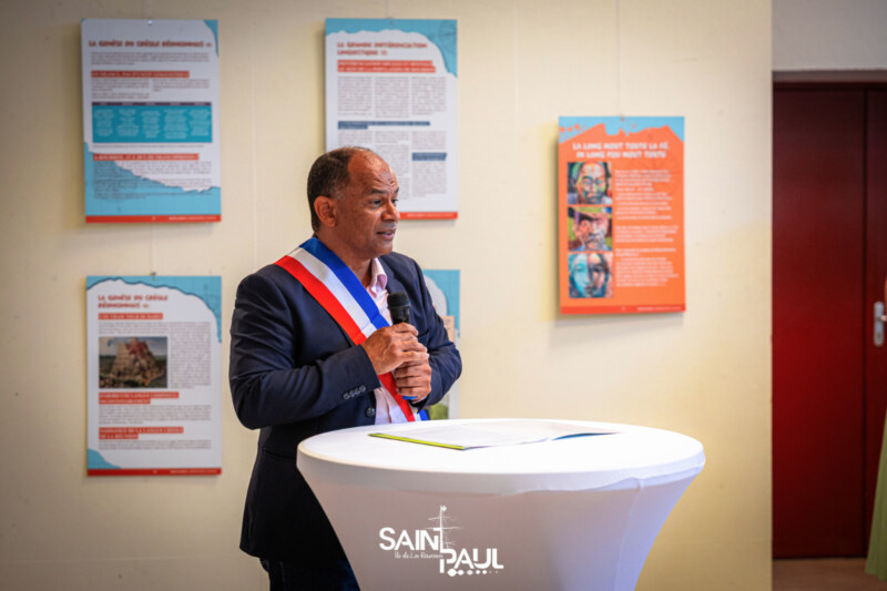 Sin Pol i koz Kréol et Français
